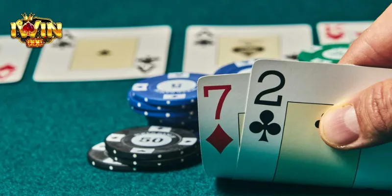 Những nguyên tắc cơ bản giúp chơi poker hiệu quả tại IWIN